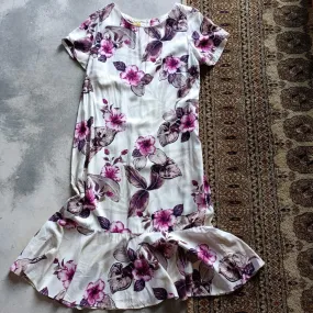 Vintage Classic White Dress with Bold Flowers & Frill Hem